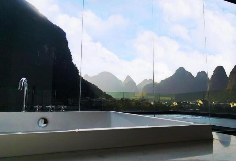 Люкс Дюплекс, Ruoli Yangshuo