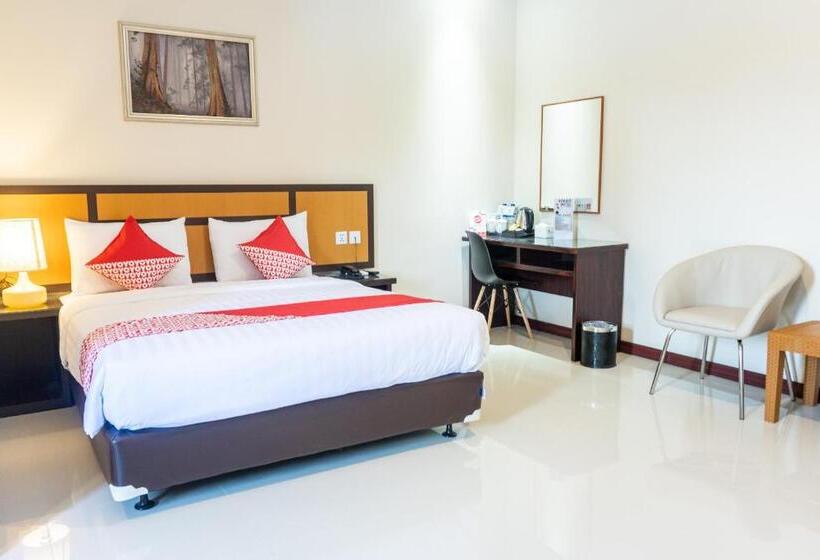 Номер Deluxe, Hokkie Hotel Punggur Batam