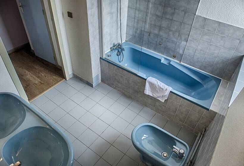 اتاق استاندارد, Logis Hôtel De France