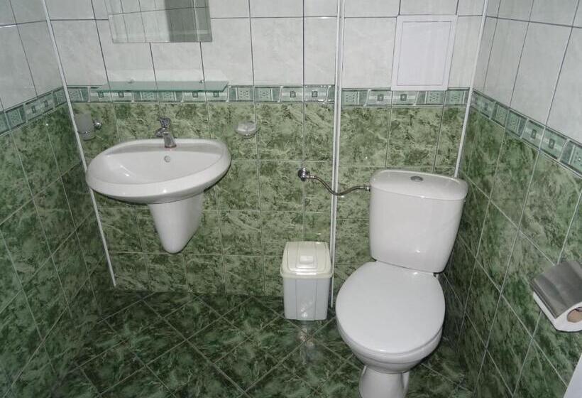 اتاق استاندارد اینتریور, Dobrevi Guest House