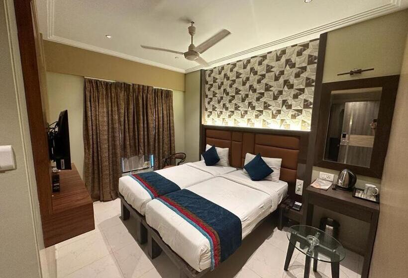 Номер Deluxe, Srikrishna Paradise Hotel Thane Navi Mumbai