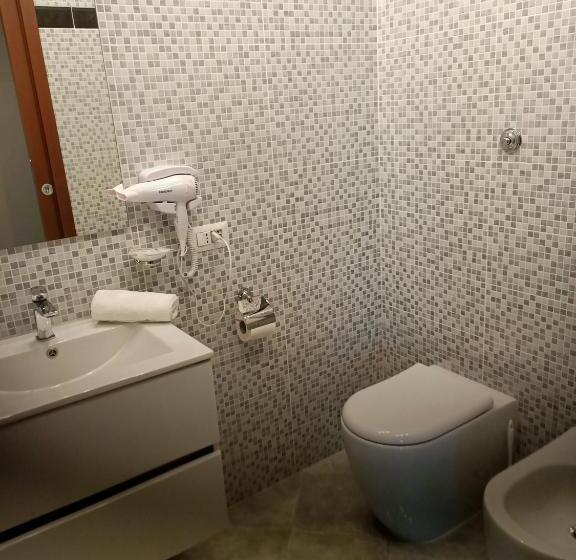 Quarto Deluxe, Modular King Suite   Intera Suite 9 Posti Letto O Singole Camere Da 2 E 4 Posti Letto