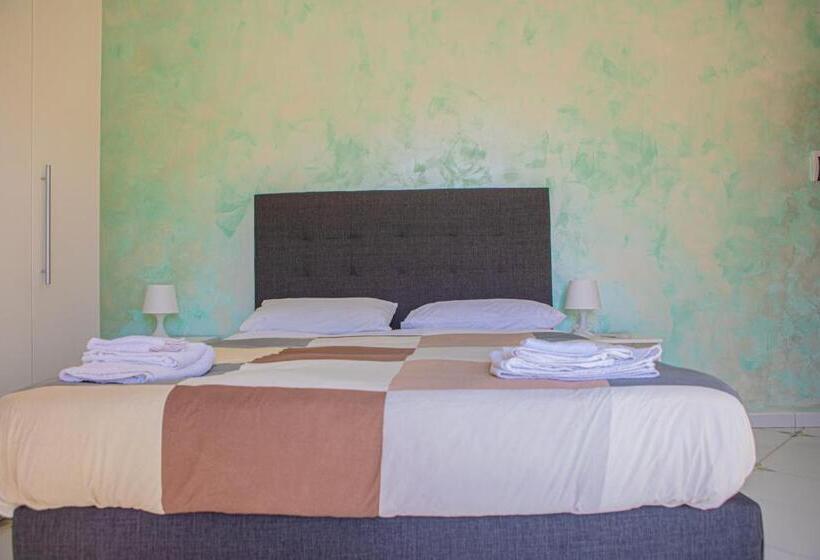 اتاق استاندارد, B&b Villa Setharè