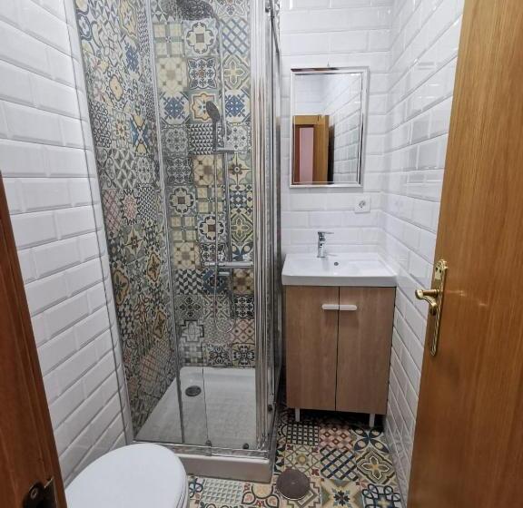 4인용 스탠다드 룸, Green Hostel Oviedo