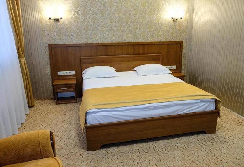 스탠다드 룸, оздоровчий комплекс гайки заїзд провулок сухий яр 12