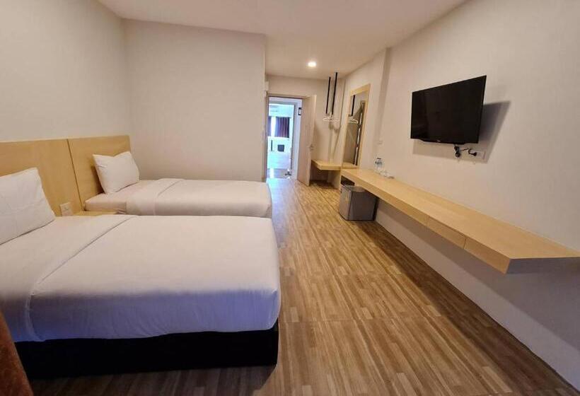 豪华房间, The Charlotte Smart Hotel Lopburi