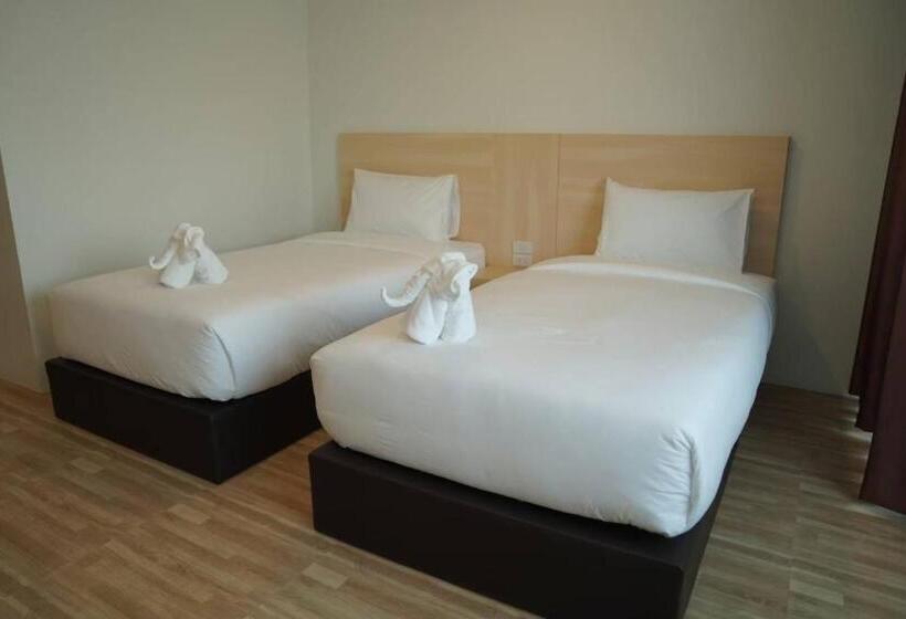 豪华房间, The Charlotte Smart Hotel Lopburi