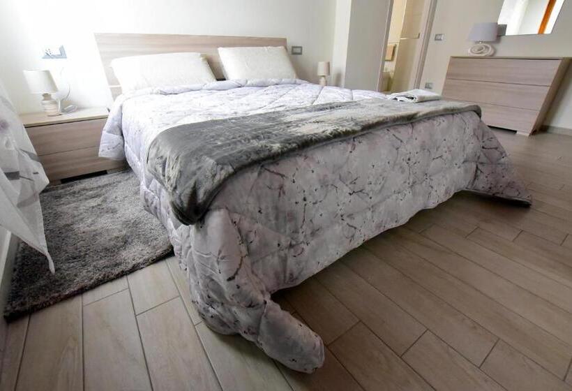 Номер Стандарт, B&b La Genuina