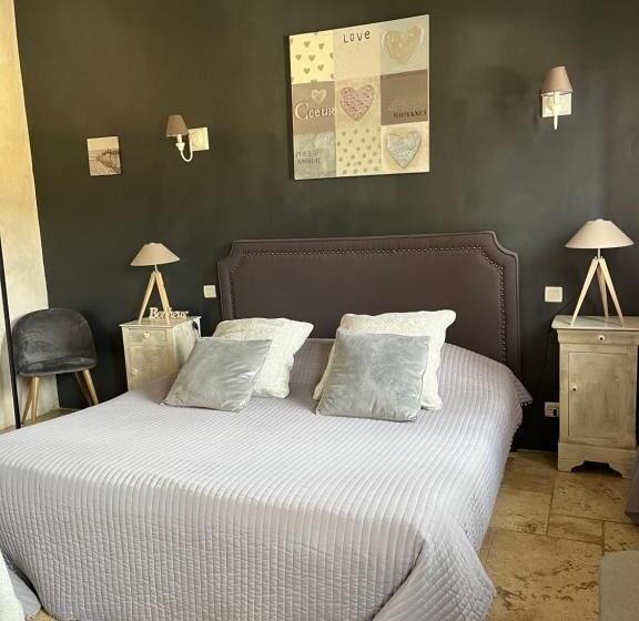Номер Стандарт, Maison D Hôtes Bastide St Victor à 2,5 Kilomètres De Lourmarin