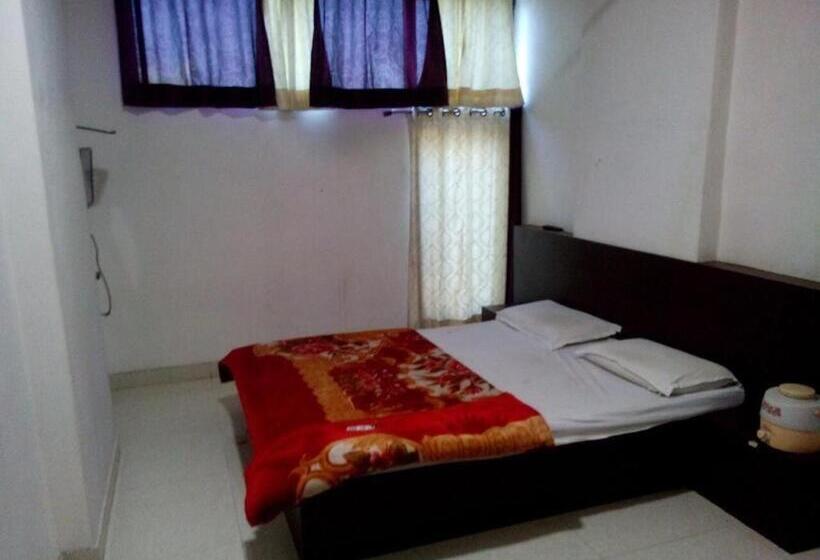 Habitación Deluxe, Hari Darshan