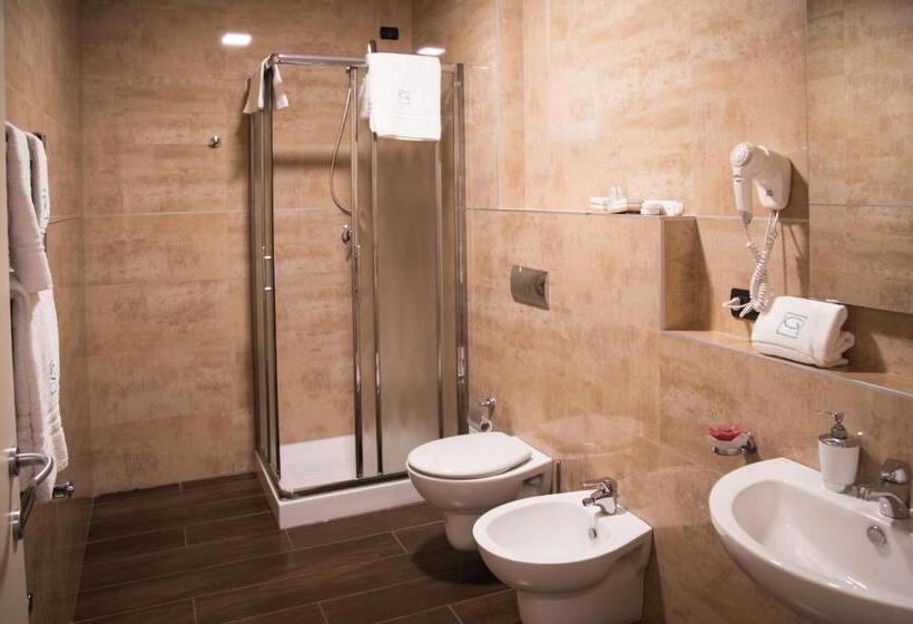 اتاق راحتی یک تخته, Groane Hotel Residence
