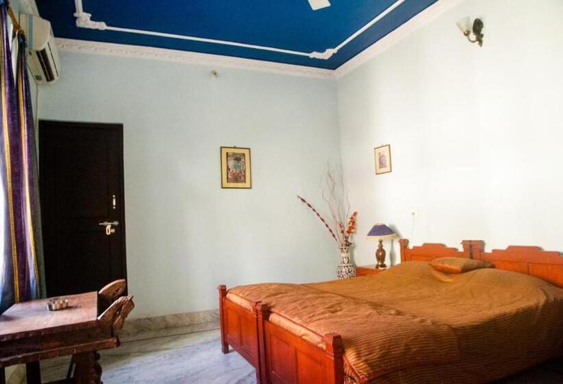 Номер Deluxe, Haveli Katkoun