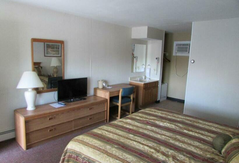 Стандартный Номер Кровать Кинг, The Lake George Inn