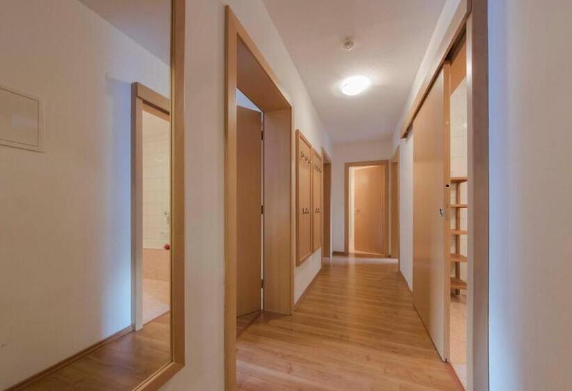 Семейный Номер, Haus Renate