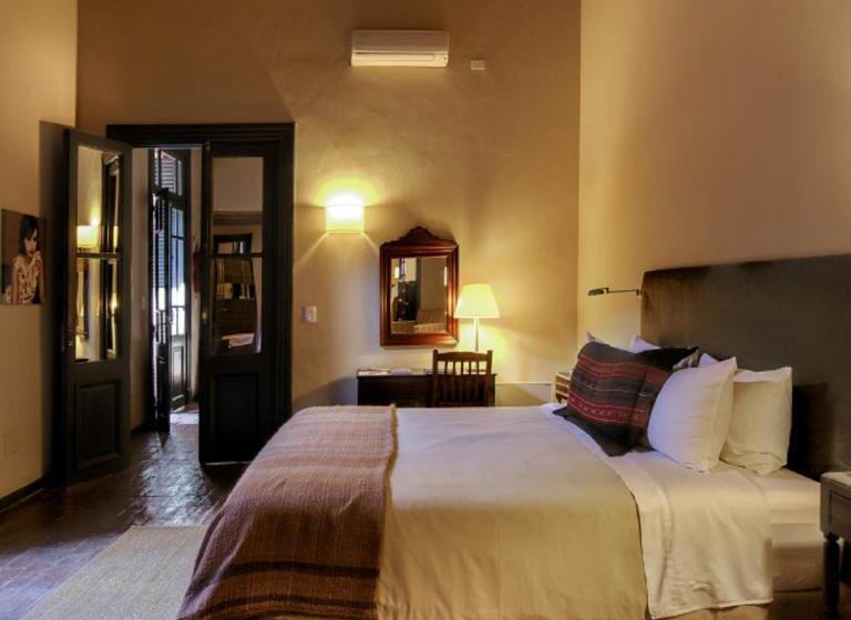 سوییت, Be Jardin Escondido By Coppola