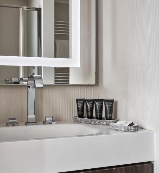 اتاق استاندارد, Hyatt Centric Milan Centrale
