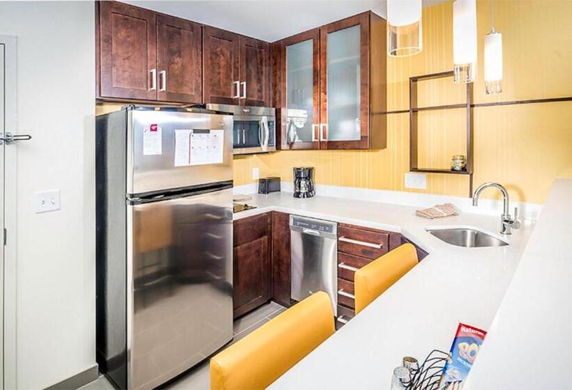 스탠다드 스튜디오 킹침대, Residence Inn By Marriott Columbus Polaris