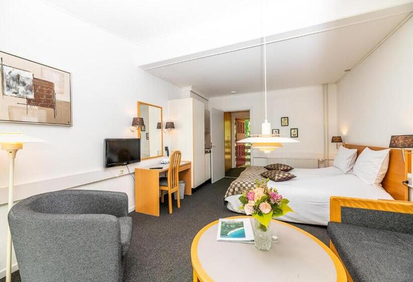Семейный Номер, Strandhotel Balka Søbad