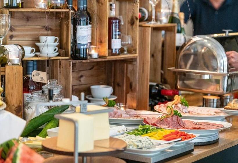Семейный Номер, Strandhotel Balka Søbad