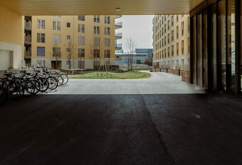 استودیو داخلی مدیریتی, Los Lorentes Residences
