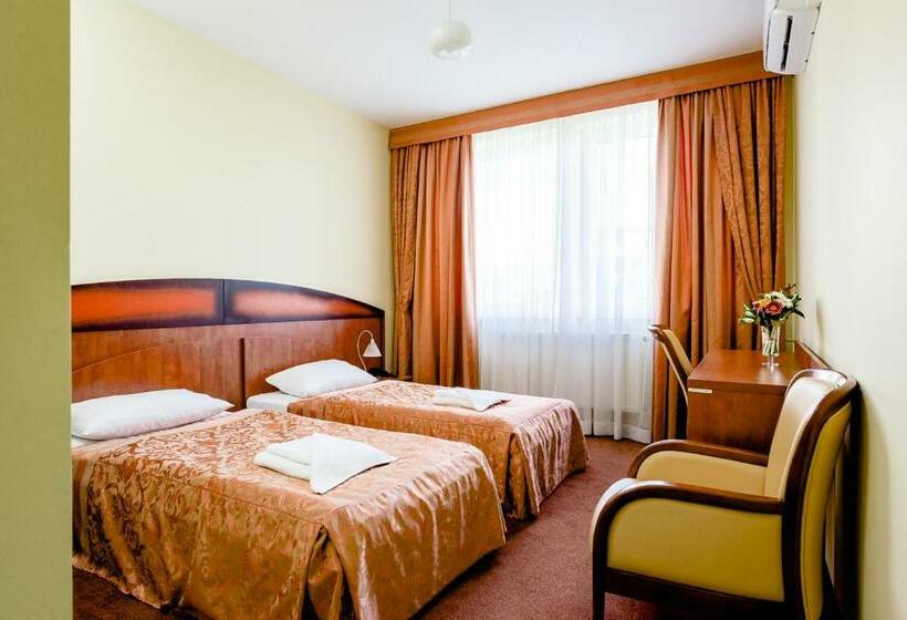 Студия Стандарт, Stal