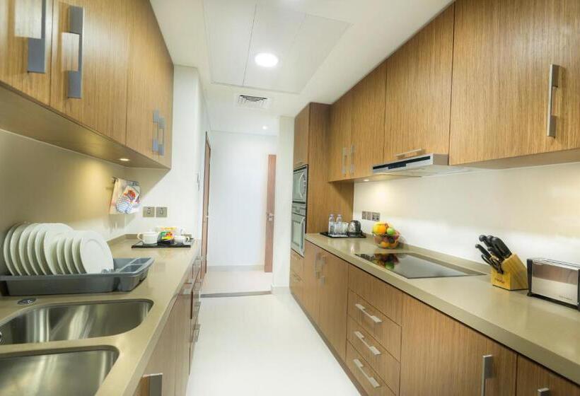Апартаменты 3 Спальни, Adagio Abu Dhabi Al Bustan