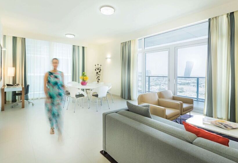 Апартаменты Ejecutiva 3 Спальни, Adagio Abu Dhabi Al Bustan