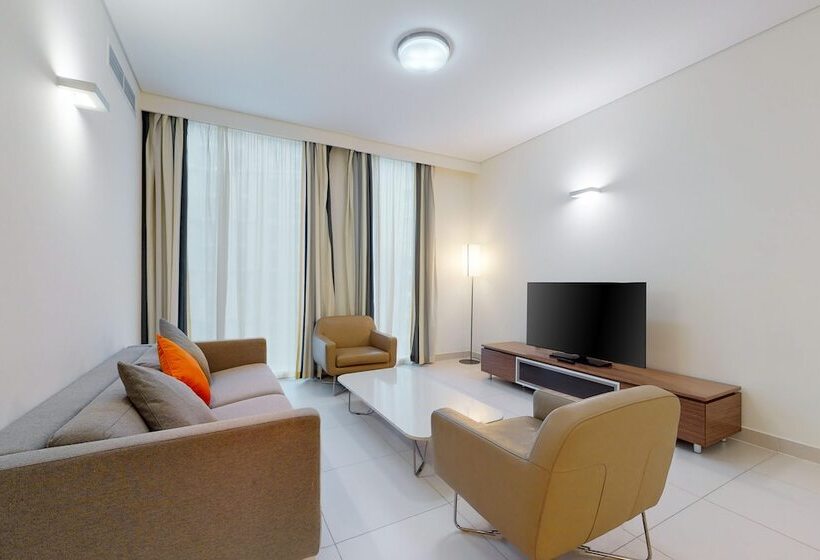 Апартаменты Ejecutiva 3 Спальни, Adagio Abu Dhabi Al Bustan