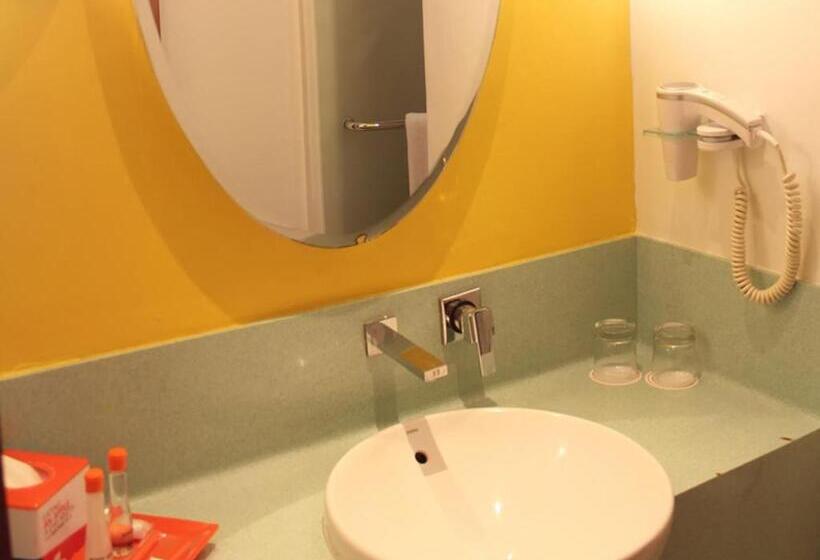 스탠다드 룸, Harris Hotel Sentul City Bogor