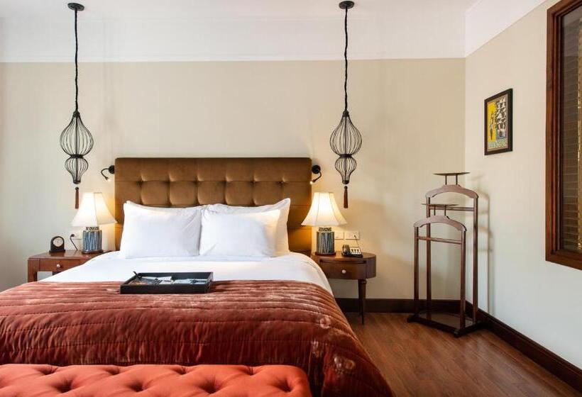 سوییت جونیور, La Siesta Classic Ma May