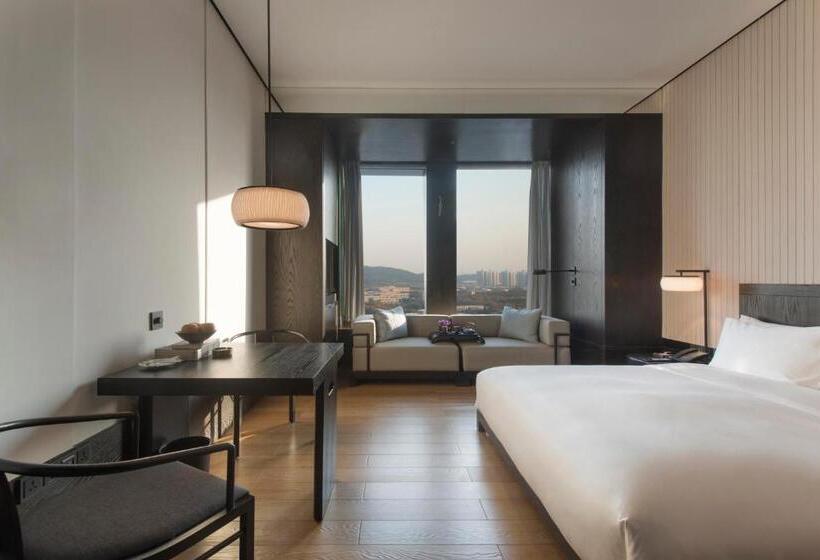 Стандартный Номер Кровать Кинг, Hyatt Regency Wuhan Optics Valley