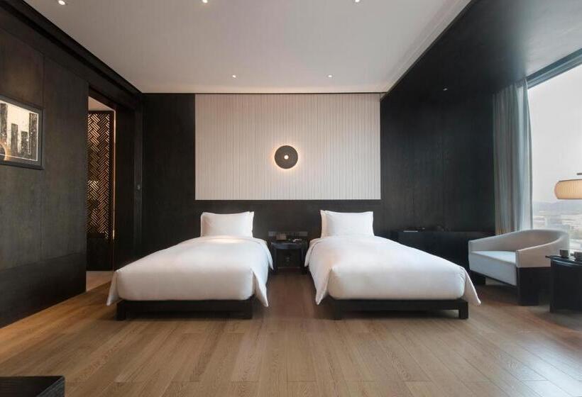 Номер Стандарт, Hyatt Regency Wuhan Optics Valley