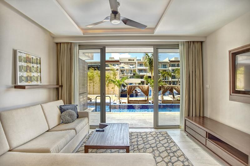 جناح ديلوكس, Royalton Riviera Cancun, An Autograph Collection - All Inclusive Resort & Casino