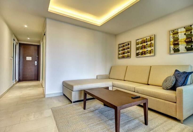 جناح عائلي, Royalton Riviera Cancun, An Autograph Collection - All Inclusive Resort & Casino