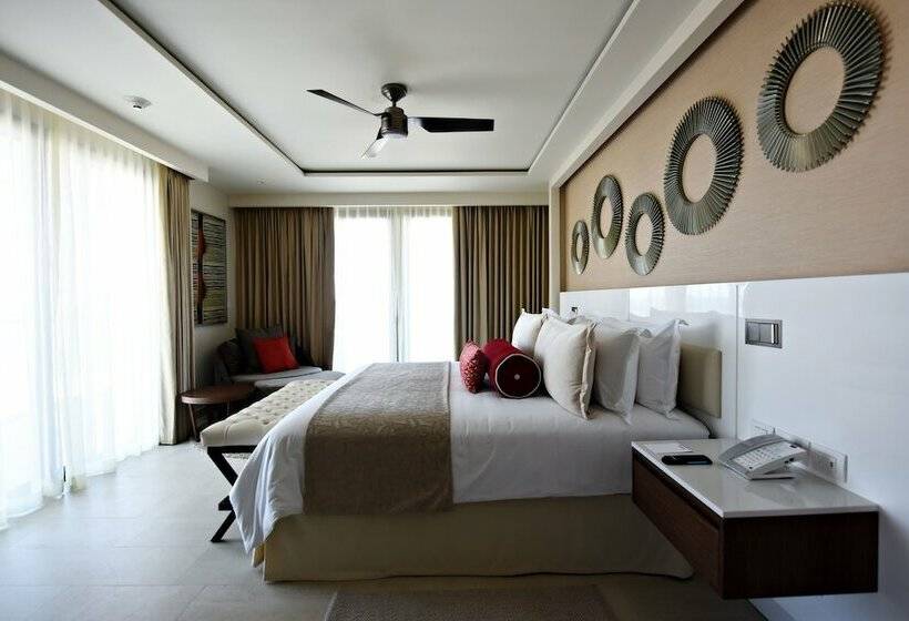 جناح ديلوكس غرفتين نوم, Royalton Riviera Cancun, An Autograph Collection - All Inclusive Resort & Casino