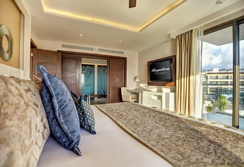 جناح ديلوكس غرفتين نوم, Royalton Riviera Cancun, An Autograph Collection - All Inclusive Resort & Casino