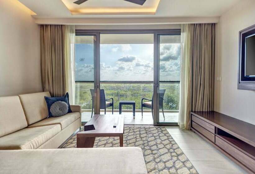 جناح ديلوكس, Royalton Riviera Cancun, An Autograph Collection - All Inclusive Resort & Casino