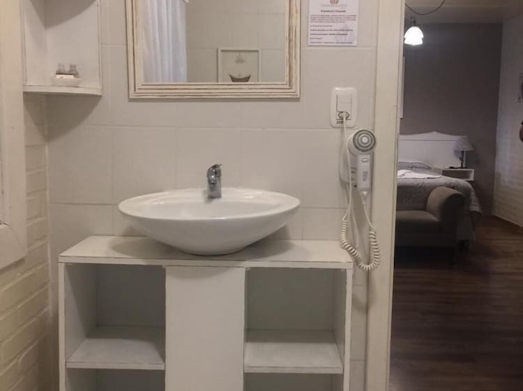 Люкс, Petit Hotel Provence Gramado