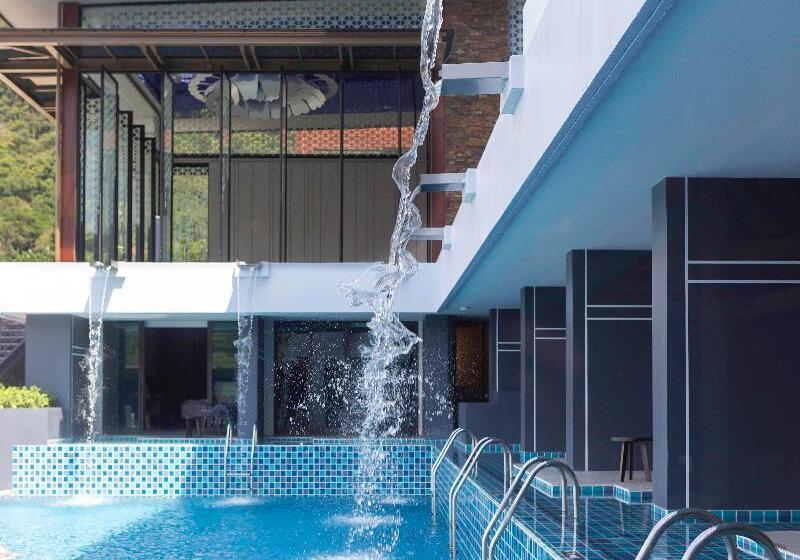 اتاق سوپریور با چشم‌انداز دریا, The Yama Hotel Phuket