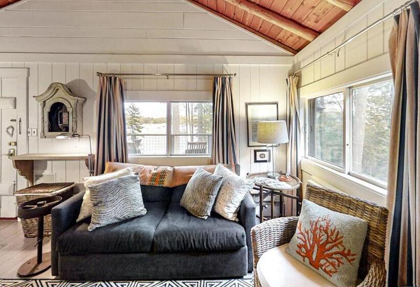 استودیوی استاندارد, Sprucewold Beach House