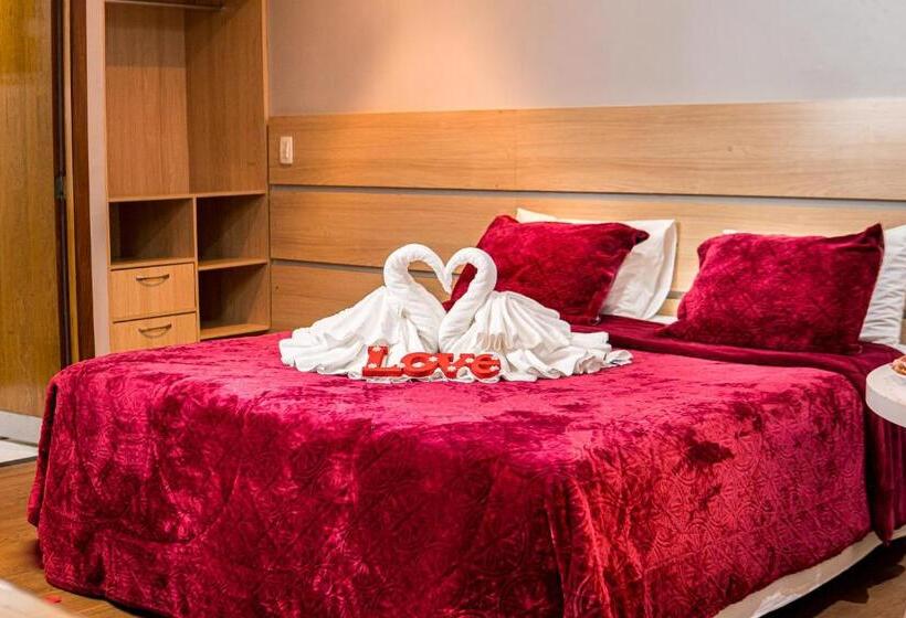 Romantic Room, Imperial Plaza