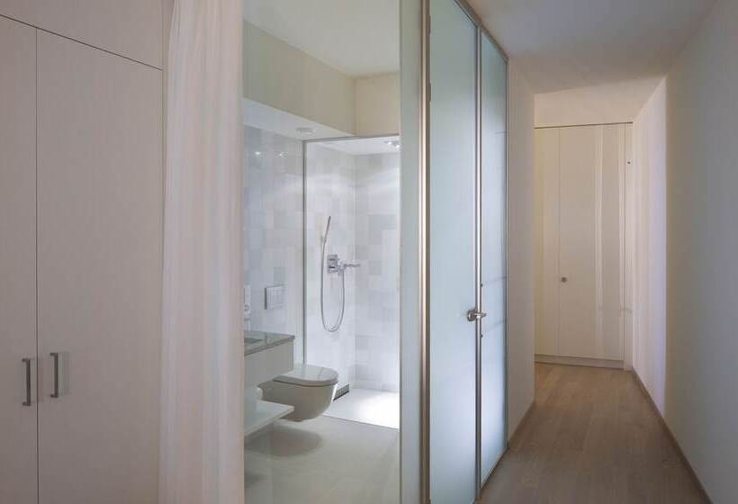 Номер Deluxe, The Passage  Urban Retreat