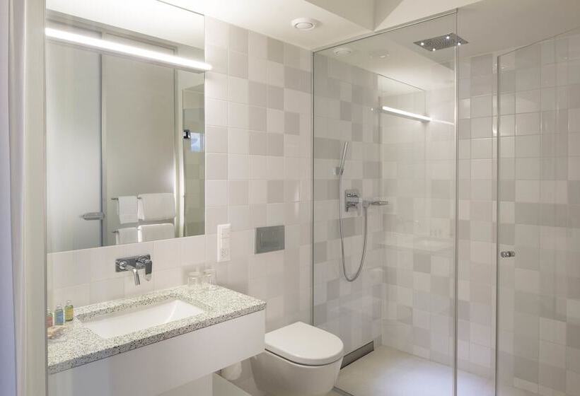 Номер Executive, The Passage  Urban Retreat