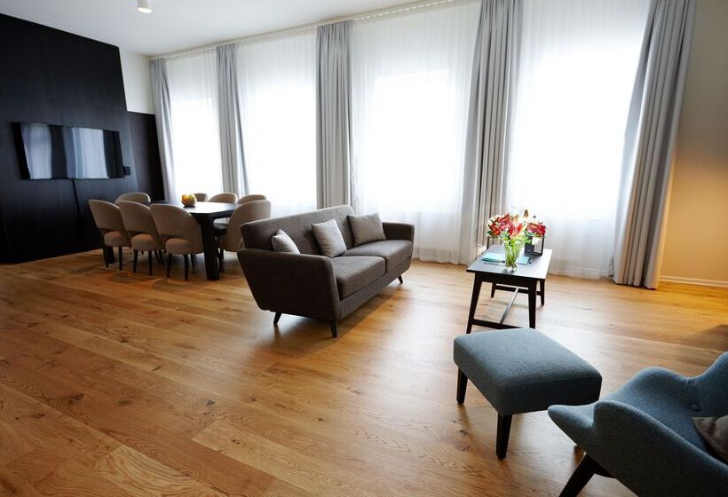 スイート, Fosshotel Reykjavík