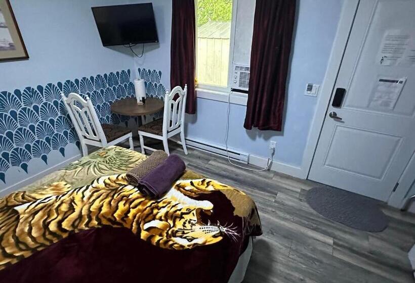 Люкс с Балконом, Guest Suite   Private Retreat   J 1