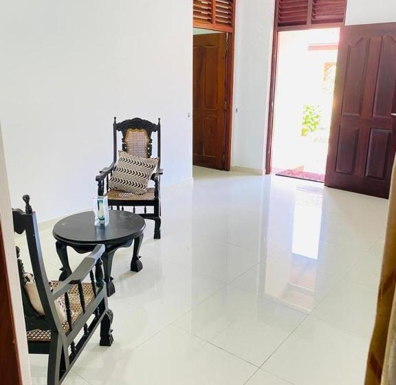 Вилла 1 Спальня, White Villa