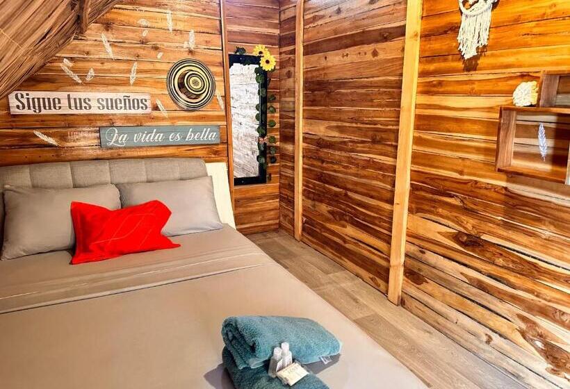 Номер Deluxe Вид на Море Боковой, Baru Hostel Club