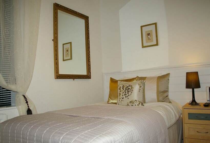 Номер Стандарт, Chichester Inn
