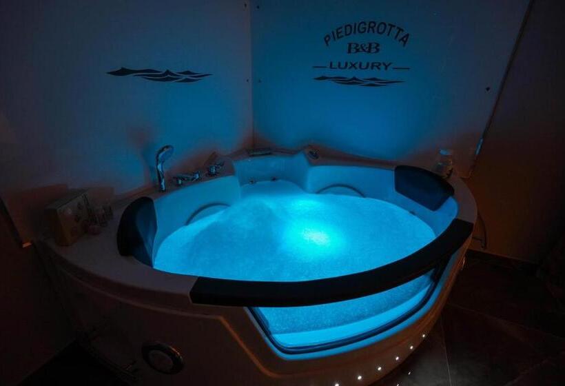 Номер Deluxe, Piedigrotta B&b Luxury