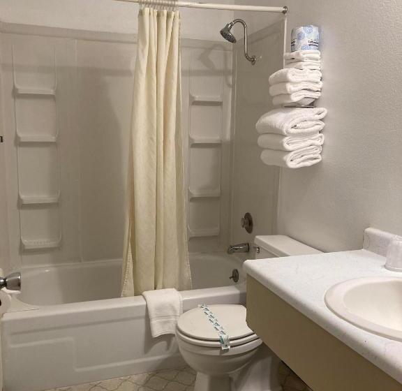 Студия Стандарт, Travelodge By Wyndham Canyonville